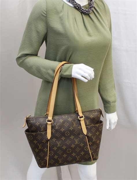 louis vuitton monogram totally pm tote bag